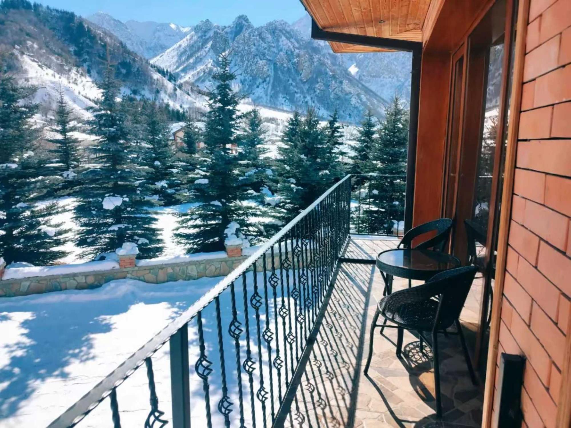 Vardisubani Villa Stepancminda Exteriér fotografie