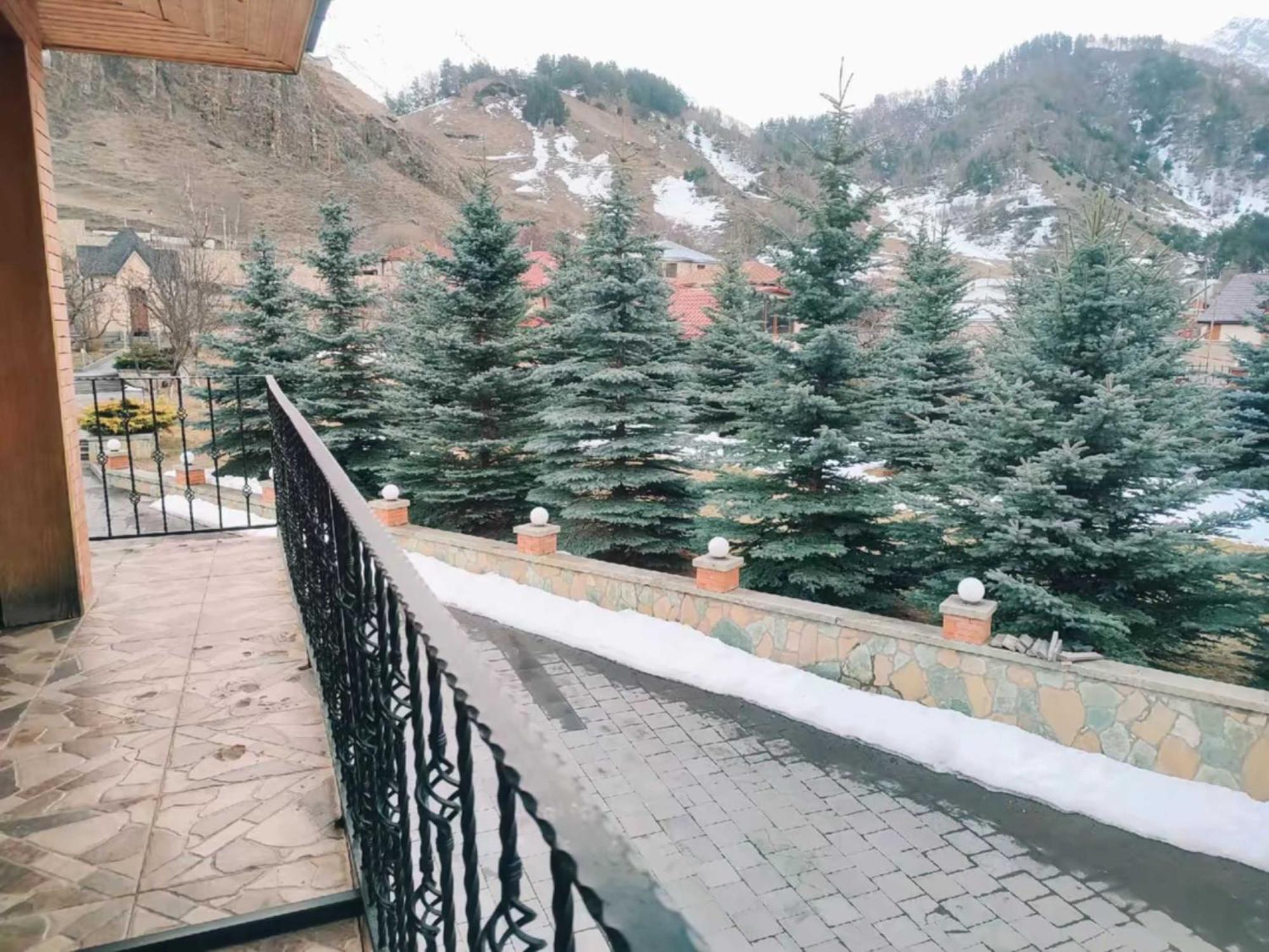 Vardisubani Villa Stepancminda Exteriér fotografie
