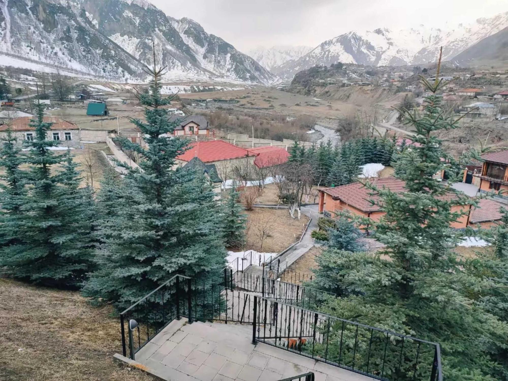 Vardisubani Villa Stepancminda Exteriér fotografie