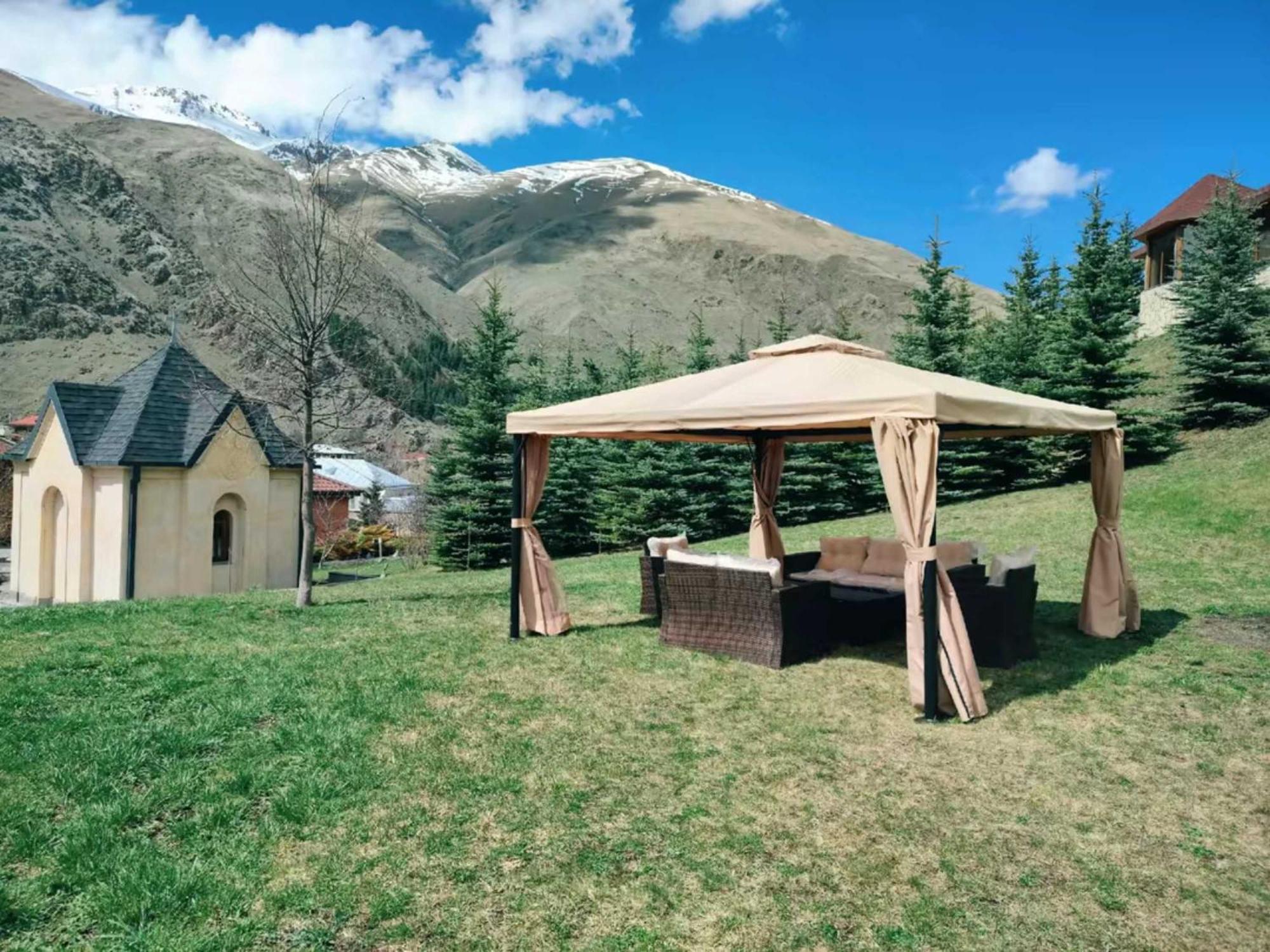 Vardisubani Villa Stepancminda Exteriér fotografie