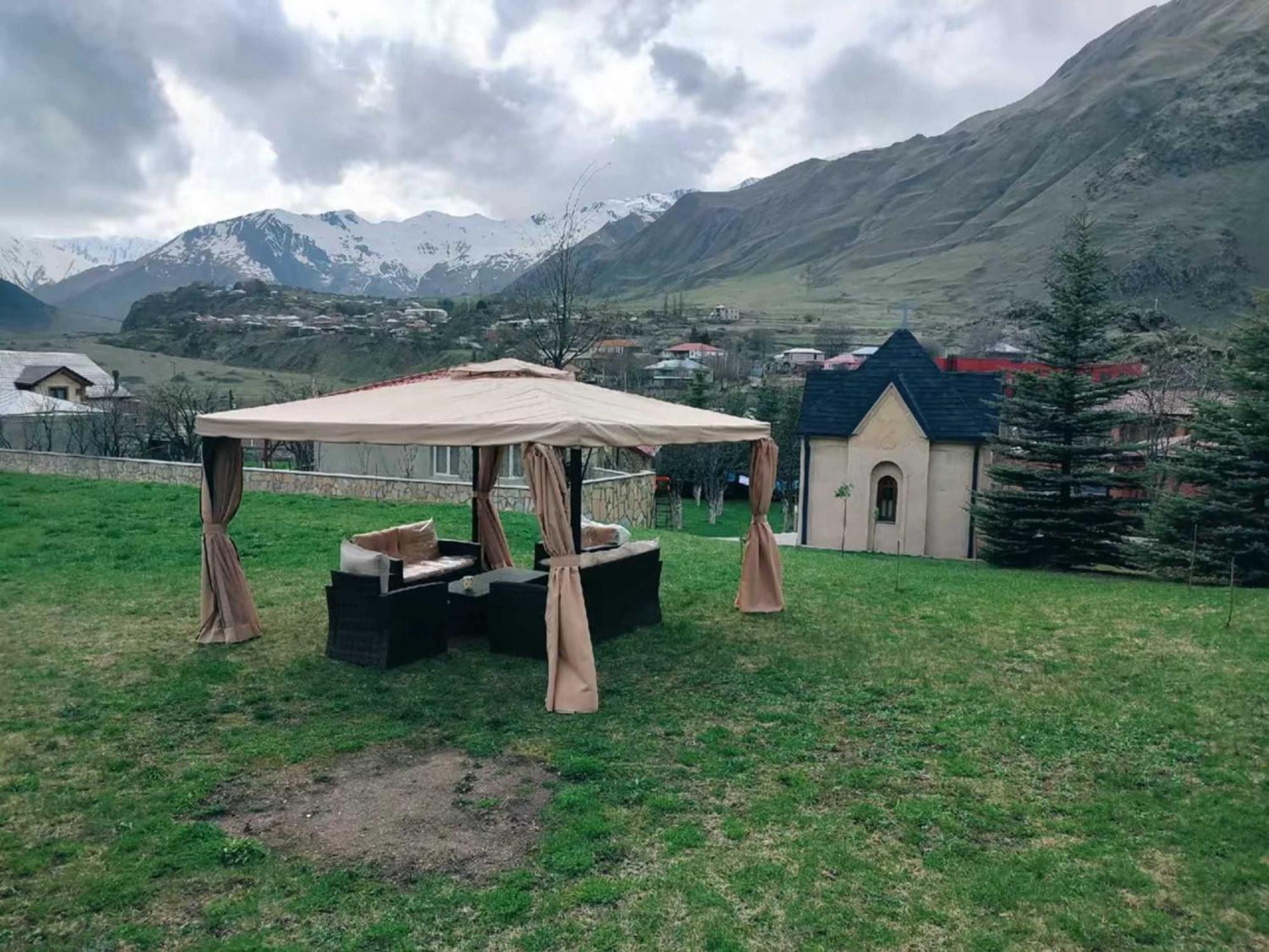Vardisubani Villa Stepancminda Exteriér fotografie