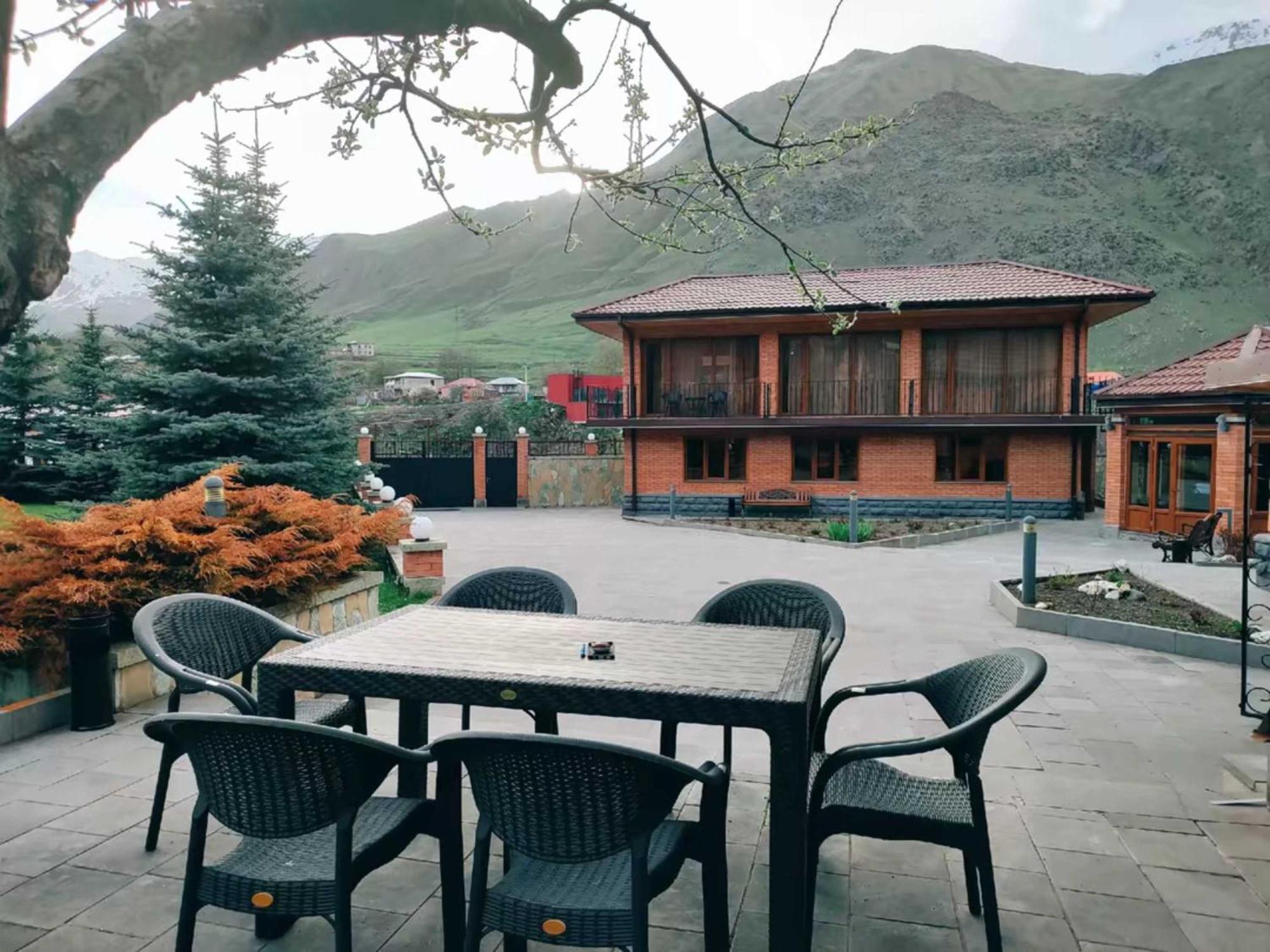 Vardisubani Villa Stepancminda Exteriér fotografie
